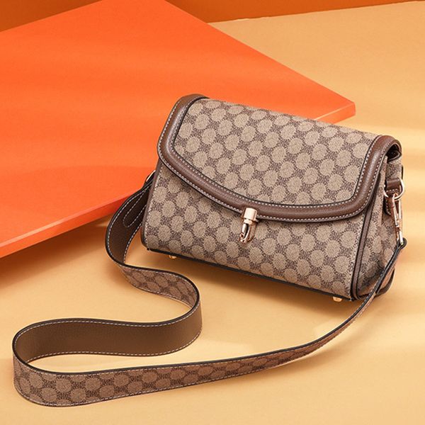 famous designer pvc handbags cavas letter printing shoulder bag women bag small underarm handbag for female baguette bag for fashion lady
famous designer pvc handbags cavas letter printing shoulder bag women bag small underarm handbag for female baguette bag for fashion lady