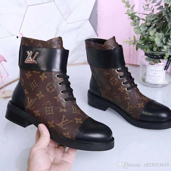 women martin boots luxury lady shoes buckle genuine leather booties womens shoes fashion type bottes femmes l935 lady footwears
women martin boots luxury lady shoes buckle genuine leather booties womens shoes fashion type bottes femmes l935 lady footwears