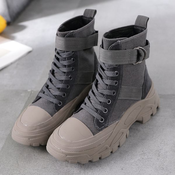 boots women's autumn wild leather 2020 thick bottom british wind short boots women's sports shoes running shoes zw-159
boots women's autumn wild leather 2020 thick bottom british wind short boots women's sports shoes running shoes zw-159