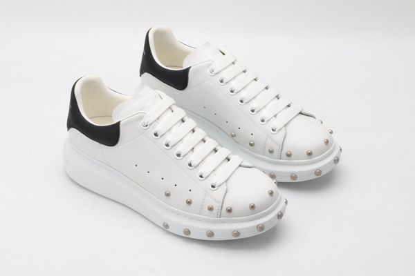 2020 latest designer shoes oversized sneakers comfortable and fashionable designer design low-sneakers copy leather89899
2020 latest designer shoes oversized sneakers comfortable and fashionable designer design low-sneakers copy leather89899
