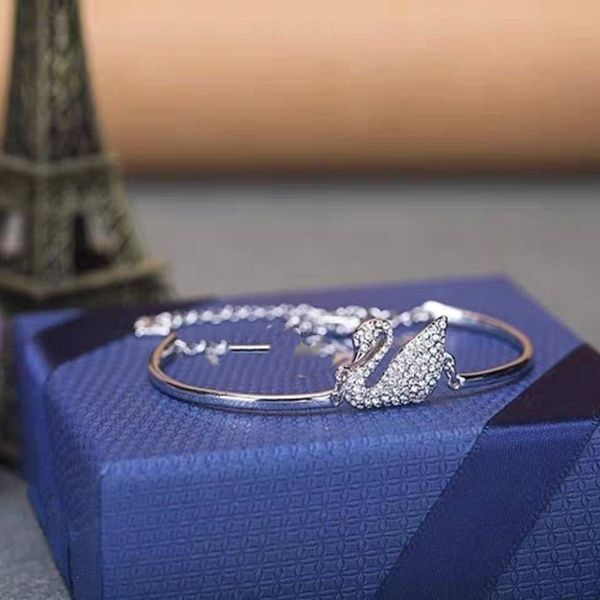женский дизайнер роскошная lady diamond 18k gold s925 стерлингового серебра австрийской кристалл лебедя браслет с коробкой, Black
женский дизайнер роскошная lady diamond 18k gold s925 стерлингового серебра австрийской кристалл лебедя браслет с коробкой, Black