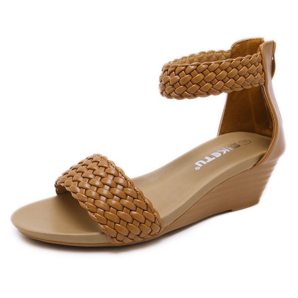 amazon's new 2020 style sandals cross-border knitting zipper wedges big yards a undertakes to roman sandals, Black
amazon's new 2020 style sandals cross-border knitting zipper wedges big yards a undertakes to roman sandals, Black