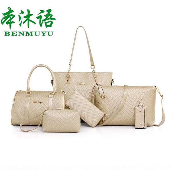 pu women's 2020 new 2020 pu-v dual package solid color v-pattern mother bag six-piece style portable shoulder bag
pu women's 2020 new 2020 pu-v dual package solid color v-pattern mother bag six-piece style portable shoulder bag