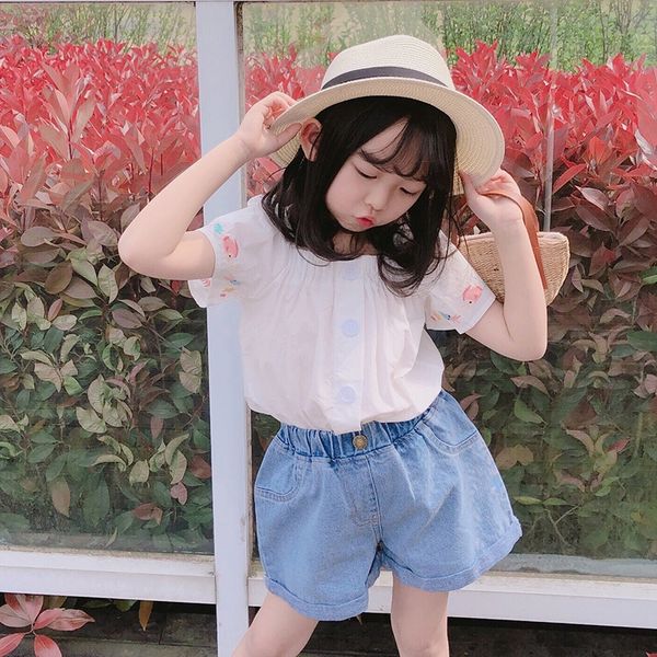 girls short-sleeved 2020 new korean cute embroidery loose cotton white shirt female baby white shirt, White;black
girls short-sleeved 2020 new korean cute embroidery loose cotton white shirt female baby white shirt, White;black