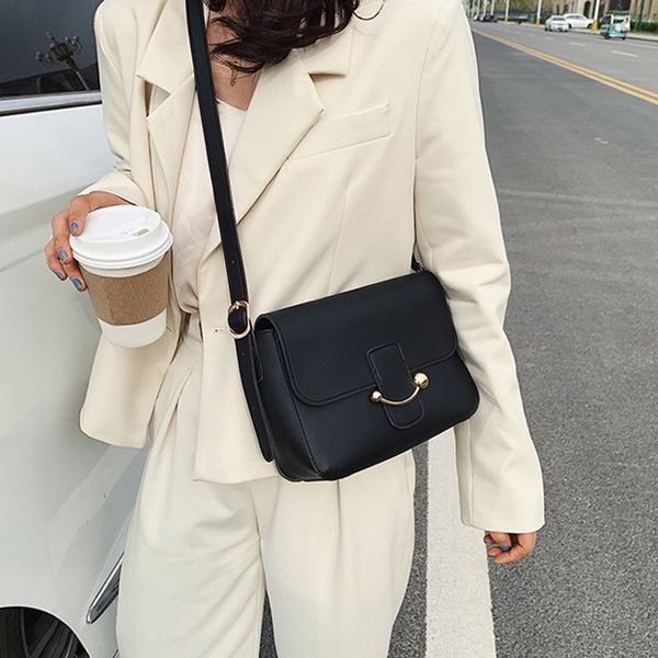 carlo daisy women's 2020 new messenger all-match fashion postman shoulder postman shoulder bag korean fashion bag, White
carlo daisy women's 2020 new messenger all-match fashion postman shoulder postman shoulder bag korean fashion bag, White