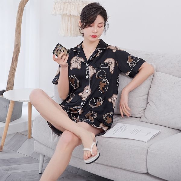 2020 new short-sleeved lapel home clothes suit women's ice pajamas screen silk screen silk printed pajamas home korean style, Blue;red
2020 new short-sleeved lapel home clothes suit women's ice pajamas screen silk screen silk printed pajamas home korean style, Blue;red