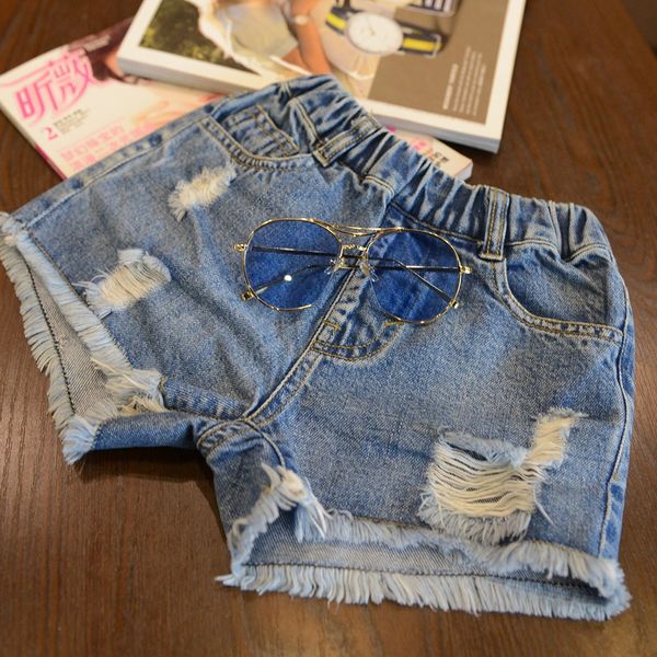 2020 new summer clothes pure color shorts children's clothing hole all-match girls' denim shorts baby pants children's clothi, Blue
2020 new summer clothes pure color shorts children's clothing hole all-match girls' denim shorts baby pants children's clothi, Blue