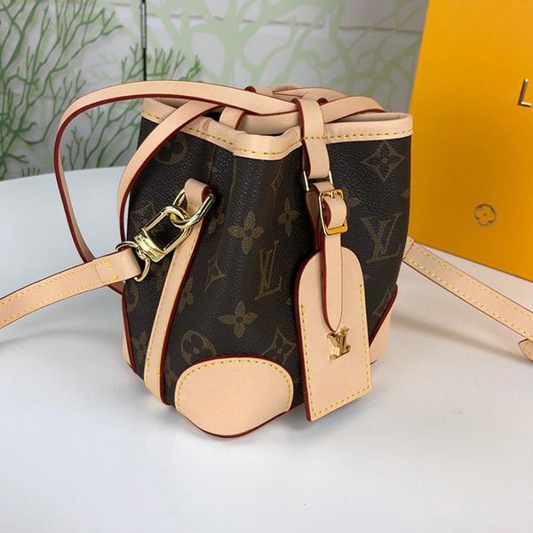 women bag mini shoulder bags trend type luxury designer womens leather bucket bag drawstring crossbody bags bolso bandolera
women bag mini shoulder bags trend type luxury designer womens leather bucket bag drawstring crossbody bags bolso bandolera