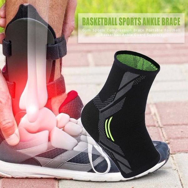 прочный голеностопного brace нежную консистенцию удобная открытый gym баскетбол бадминтон против вывихнул лодыжку protect поддержка, Blue;black
прочный голеностопного brace нежную консистенцию удобная открытый gym баскетбол бадминтон против вывихнул лодыжку protect поддержка, Blue;black