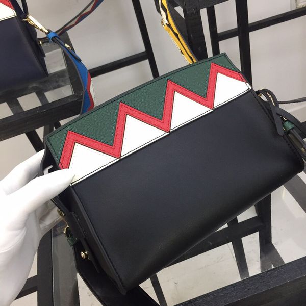 bag woman new web celebrity small square bag texture joker simple one-shoulder personality hand cross satchel
bag woman new web celebrity small square bag texture joker simple one-shoulder personality hand cross satchel