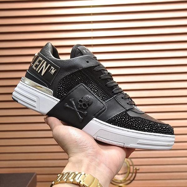 mens shoes autumn and winter luxury vintage sneakers plus size low lace -up sports men shoes scarpe da uomo di lusso, Black
mens shoes autumn and winter luxury vintage sneakers plus size low lace -up sports men shoes scarpe da uomo di lusso, Black
