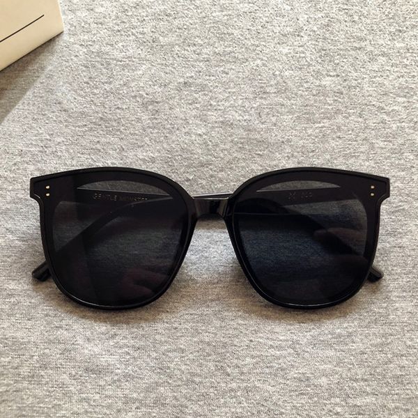 sunglasses 2021 korea brand gentle fashion lady elegant frame sun glasses woman vintage monster uv400 my ma, White;black
sunglasses 2021 korea brand gentle fashion lady elegant frame sun glasses woman vintage monster uv400 my ma, White;black