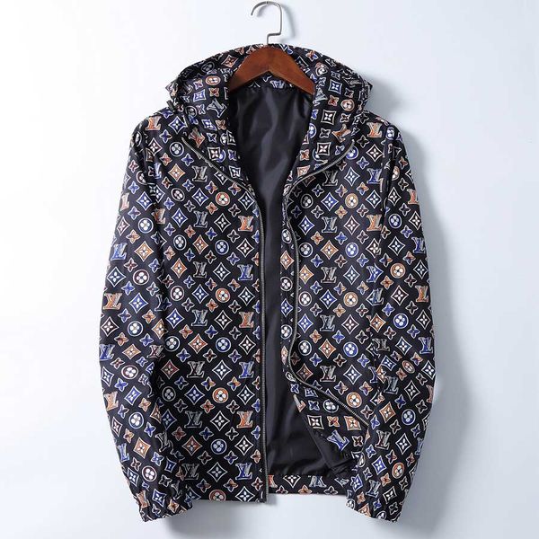 2020 men's design jacket luxury high street medusa zipper early autumn letter print hooded thin jacket windbreaker men's wear high, Black;brown
2020 men's design jacket luxury high street medusa zipper early autumn letter print hooded thin jacket windbreaker men's wear high, Black;brown