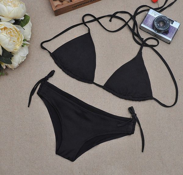 lettered bathing suit europe and america big brand triangle bag squeeze lanyard bikini selling split type swimwear, White;black
lettered bathing suit europe and america big brand triangle bag squeeze lanyard bikini selling split type swimwear, White;black