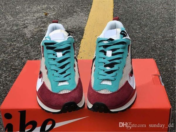 2020 authentic sacai pegasus vaporfly sp men running shoes sail sport fuchsia light bone game royal man sneakers with original box
2020 authentic sacai pegasus vaporfly sp men running shoes sail sport fuchsia light bone game royal man sneakers with original box
