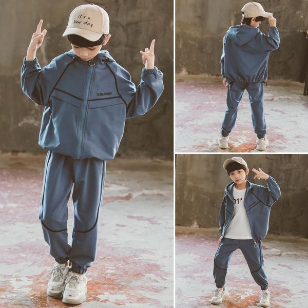 clothing 2020 season new boys' fashion sports suit medium children's and large children's foreign style letter hooded two-pie
clothing 2020 season new boys' fashion sports suit medium children's and large children's foreign style letter hooded two-pie
