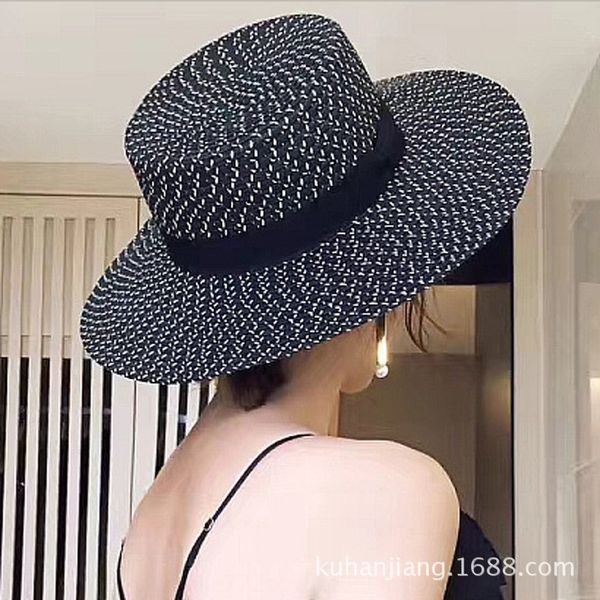 black and white flat big eaves straw straw female summer beach seaside holiday british hat sunshade fashion hat, Blue;gray
black and white flat big eaves straw straw female summer beach seaside holiday british hat sunshade fashion hat, Blue;gray