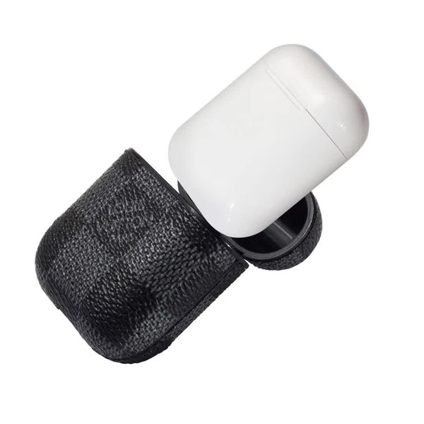 for headset case leather protective cover hook clasp keychain anti lost fashion earphone cases protector
for headset case leather protective cover hook clasp keychain anti lost fashion earphone cases protector