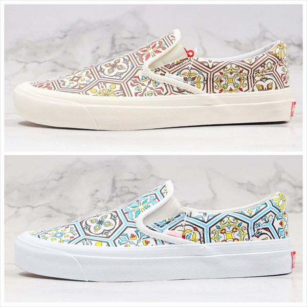 2020 new canvas shoes kith pedal white blue white brown morocco tile graffiti print pattern men women casual skateboard shoes 35-44
2020 new canvas shoes kith pedal white blue white brown morocco tile graffiti print pattern men women casual skateboard shoes 35-44