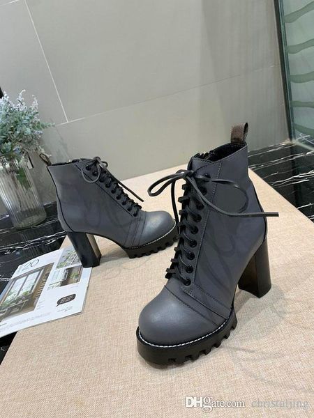 luxury womens boots genuine leather short boots flat high heeled chunky womens shoes casual laureate platform desert boot bottes w1, Black
luxury womens boots genuine leather short boots flat high heeled chunky womens shoes casual laureate platform desert boot bottes w1, Black