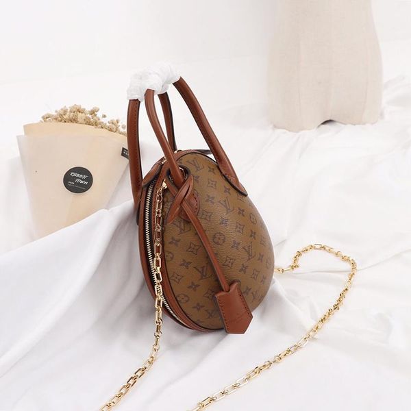 new arrival designer luxury for women leather crossbody bag ladies shoulder bag zipper handle tote hand bag sac d 'épaule fast del
new arrival designer luxury for women leather crossbody bag ladies shoulder bag zipper handle tote hand bag sac d 'épaule fast del