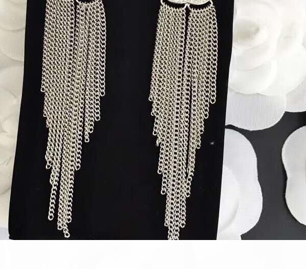 fashion classic crystal long tassel earrings drop earring for women jewelry brand earrings with flannel bags for gift, Silver
fashion classic crystal long tassel earrings drop earring for women jewelry brand earrings with flannel bags for gift, Silver