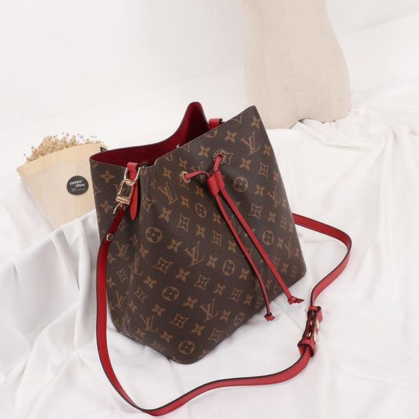 new new arrival vintage fashion women bags leather bucket bag handbag drawstring shoulder bag messenger crossbody bags with origin box
new new arrival vintage fashion women bags leather bucket bag handbag drawstring shoulder bag messenger crossbody bags with origin box