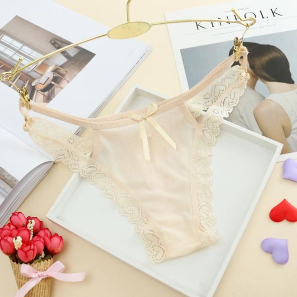 europe and the united states lace edge ultra-thin mesh transparent low waist large size thong t pants ladies underwear, Black;pink
europe and the united states lace edge ultra-thin mesh transparent low waist large size thong t pants ladies underwear, Black;pink