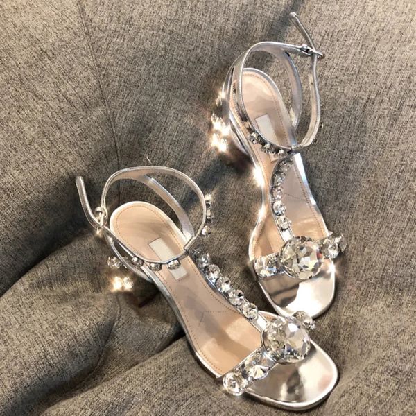 sandals solid color middle heel shoes women rhinestone horseshoe heel shoes fashion buckle zapatos de mujer banquet women, Black
sandals solid color middle heel shoes women rhinestone horseshoe heel shoes fashion buckle zapatos de mujer banquet women, Black