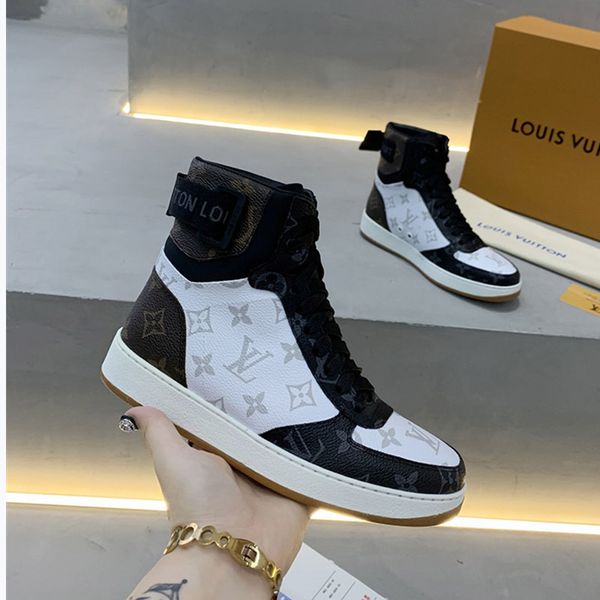 0244 high-quality men's casual sports shoes and designer luxury outdoor casual shoes, the original box size is 38-45, Black
0244 high-quality men's casual sports shoes and designer luxury outdoor casual shoes, the original box size is 38-45, Black