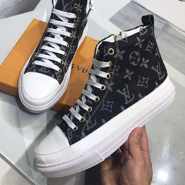 luxury sports shoes mens sneakers flats tennis comfort footwear lace up trainers high ankle boots chaussures pour hommes
luxury sports shoes mens sneakers flats tennis comfort footwear lace up trainers high ankle boots chaussures pour hommes