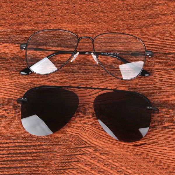 zerosun clip sunglasses male aviation polarized sun glasses for men fit over eyeglasses frame magnetic eyewear driving, White;black
zerosun clip sunglasses male aviation polarized sun glasses for men fit over eyeglasses frame magnetic eyewear driving, White;black