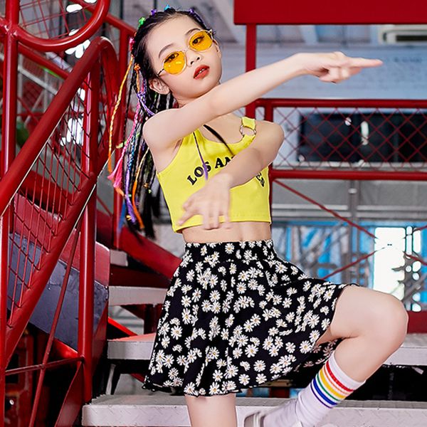 girls cheerleader dance costume hip hop clothing jazz performance outfit kids modern street dancing stage wear children dnv13443, Black;red
girls cheerleader dance costume hip hop clothing jazz performance outfit kids modern street dancing stage wear children dnv13443, Black;red