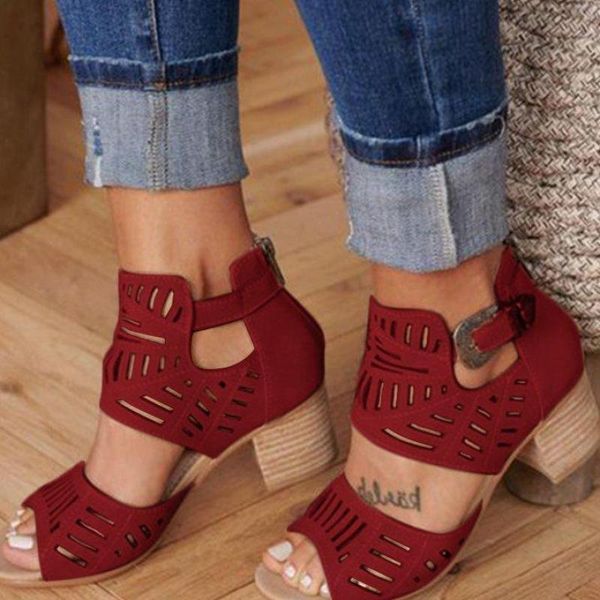 2020 new thick heel hollow fish mouth rear zipper buckle punching women's casual sandals women sandals ankle strap shoes big size 35-43, Black
2020 new thick heel hollow fish mouth rear zipper buckle punching women's casual sandals women sandals ankle strap shoes big size 35-43, Black