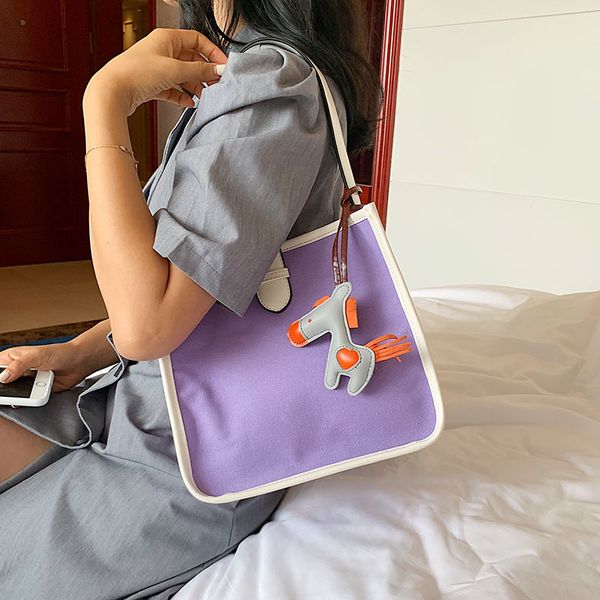 new original design fashion large capacity handbag & elegant shoulder bag shopping bag mommy width 25cm height 24cm
new original design fashion large capacity handbag & elegant shoulder bag shopping bag mommy width 25cm height 24cm