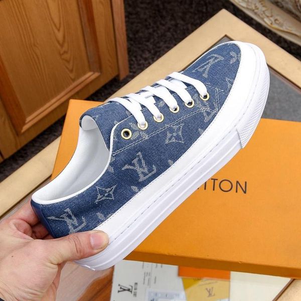 fashion luxury low men 's shoes autumn and winter breathable comfortable outdoor walking sports type lace -up shoes chaussures pou
fashion luxury low men 's shoes autumn and winter breathable comfortable outdoor walking sports type lace -up shoes chaussures pou