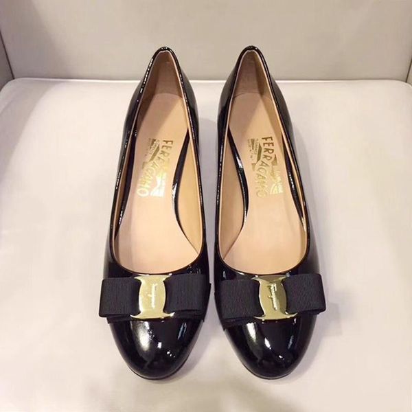 lady dress shoes pumps 3 .5cm heels vara bow pump коренастый luxury chaussures de femmes sexy женская обувь насосы свадьба быстрый корабль, Black
lady dress shoes pumps 3 .5cm heels vara bow pump коренастый luxury chaussures de femmes sexy женская обувь насосы свадьба быстрый корабль, Black