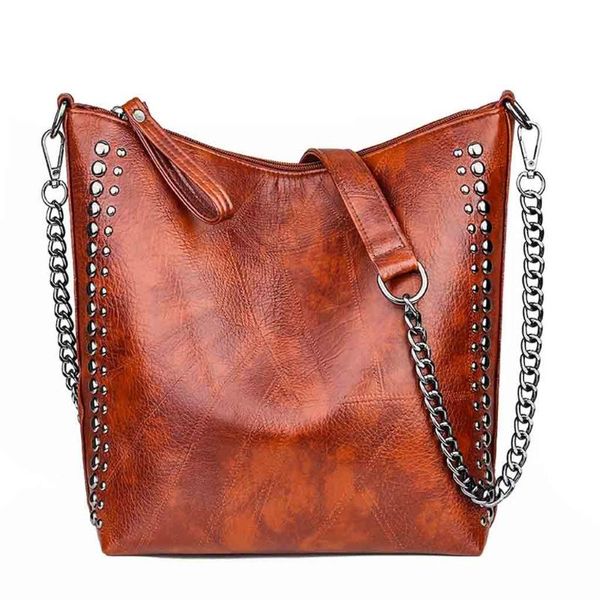 vintage women messenger bag rivets shoulder bag for women autumn simple crossbody casual large capacity shoulder package
vintage women messenger bag rivets shoulder bag for women autumn simple crossbody casual large capacity shoulder package
