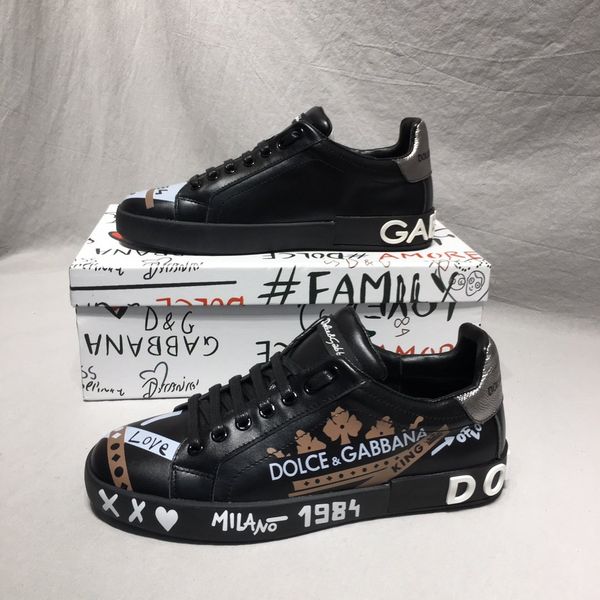 2020 t4 fashion trend mens designer shoes leather breathable luxury shoes lace-up casual hiker shoes mens sneakers, Black
2020 t4 fashion trend mens designer shoes leather breathable luxury shoes lace-up casual hiker shoes mens sneakers, Black