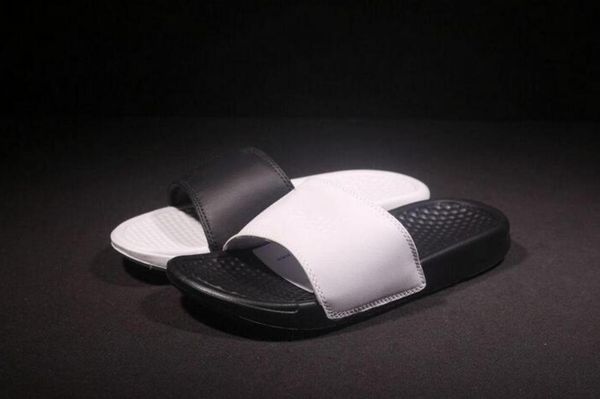 2020 selling slipper mens striped sandals causal non-slip summer slippers size us -12 with box, Black
2020 selling slipper mens striped sandals causal non-slip summer slippers size us -12 with box, Black