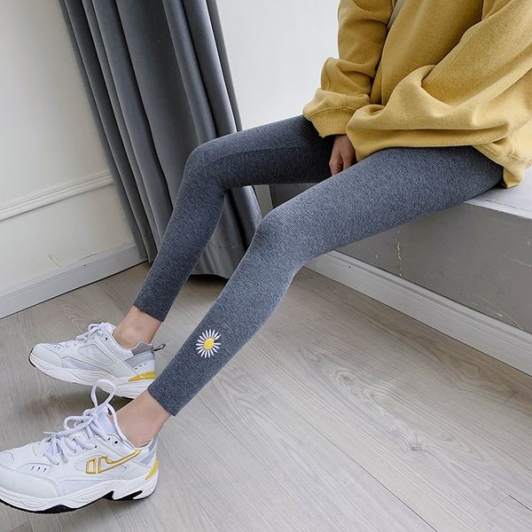 s7igz small daisy leggings for women 2020 new spring and summer wear large size daisy new year pants nine points online celebrity embroidere, Black
s7igz small daisy leggings for women 2020 new spring and summer wear large size daisy new year pants nine points online celebrity embroidere, Black