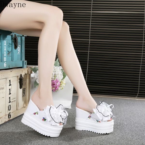 new korean female slippers student muffin thick-soled slippers fashion bow super high with 12 cm, Black
new korean female slippers student muffin thick-soled slippers fashion bow super high with 12 cm, Black