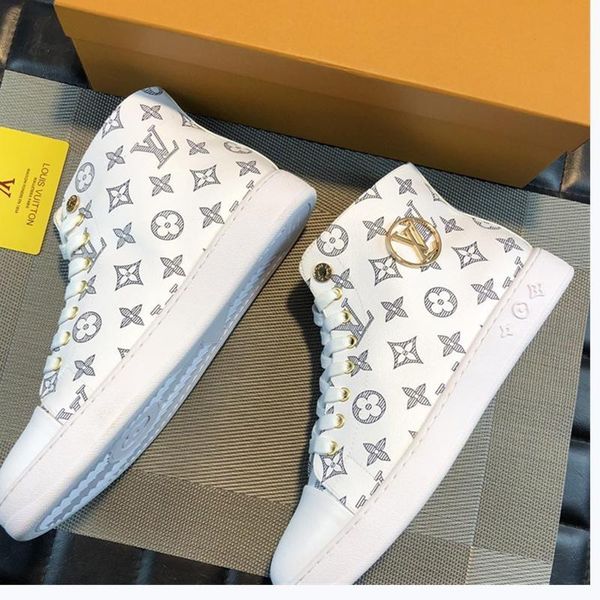 2020e new luxury men's casual fashion sneakers for sale, outdoor travel, sports laces, original box, fast delivery, Black
2020e new luxury men's casual fashion sneakers for sale, outdoor travel, sports laces, original box, fast delivery, Black