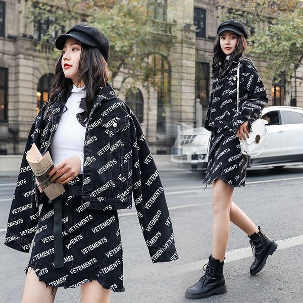 2020 spring korean style loose printed letter denim a- line dress jacket jacket + burr hole half-length denim a- line dress fashion, Gray
2020 spring korean style loose printed letter denim a- line dress jacket jacket + burr hole half-length denim a- line dress fashion, Gray