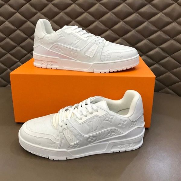 043 high-quality men's casual sports shoes and designer luxury outdoor casual shoes, the original box size is 38-45, Black
043 high-quality men's casual sports shoes and designer luxury outdoor casual shoes, the original box size is 38-45, Black