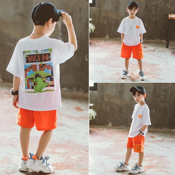 boys 2020 new medium and large children's casual letters cartoon printed short-sleeved t-shirt t-shirt pants two-piece set
boys 2020 new medium and large children's casual letters cartoon printed short-sleeved t-shirt t-shirt pants two-piece set