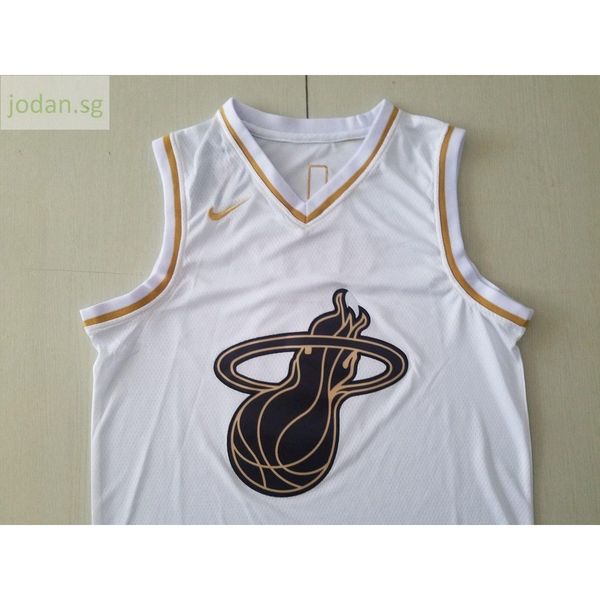 587 basketball sports jerseys sportswear wade #3 fanwear s-xxl stitched jersey, Black;white 
587 basketball sports jerseys sportswear wade #3 fanwear s-xxl stitched jersey, Black;white