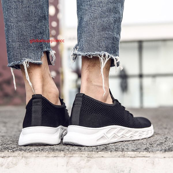 x46 man spring casual shoes breathable light men lace-up new women s leather shoes wild personality shoes fashion big size 39-46, Black;green
x46 man spring casual shoes breathable light men lace-up new women s leather shoes wild personality shoes fashion big size 39-46, Black;green