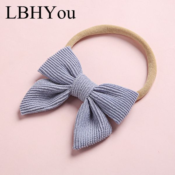 2020 new autumn baby girls corduroy knotbows nylon headbands toddler girl's swallowtail hair bands head wear, Slivery;white
2020 new autumn baby girls corduroy knotbows nylon headbands toddler girl's swallowtail hair bands head wear, Slivery;white