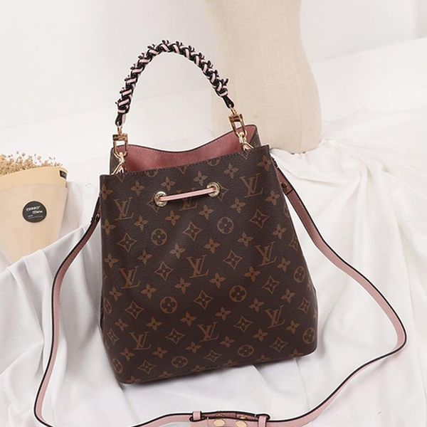 drop ship luxury womens bag fashion messenger bag vintage leather bucket bag handbag drawstring shoulder bags fast delivery 
drop ship luxury womens bag fashion messenger bag vintage leather bucket bag handbag drawstring shoulder bags fast delivery